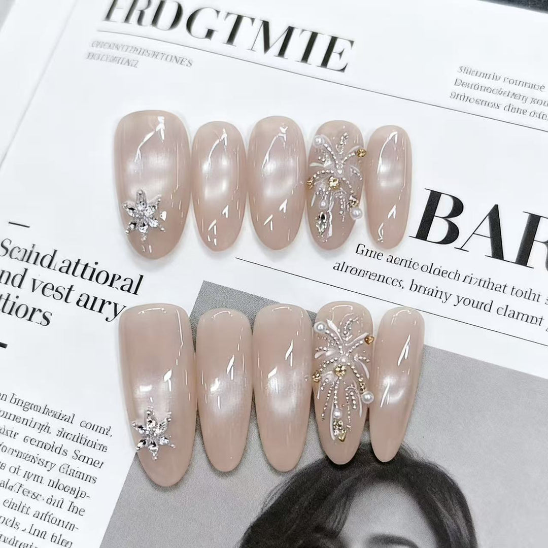 Elegant Press-On Nail Art with Rhinestones Kalsten
