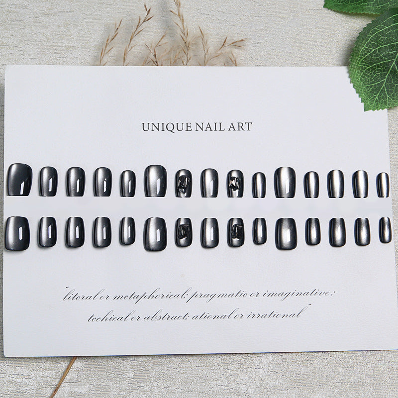 Artificial nails with trendy metallic design Kalsten