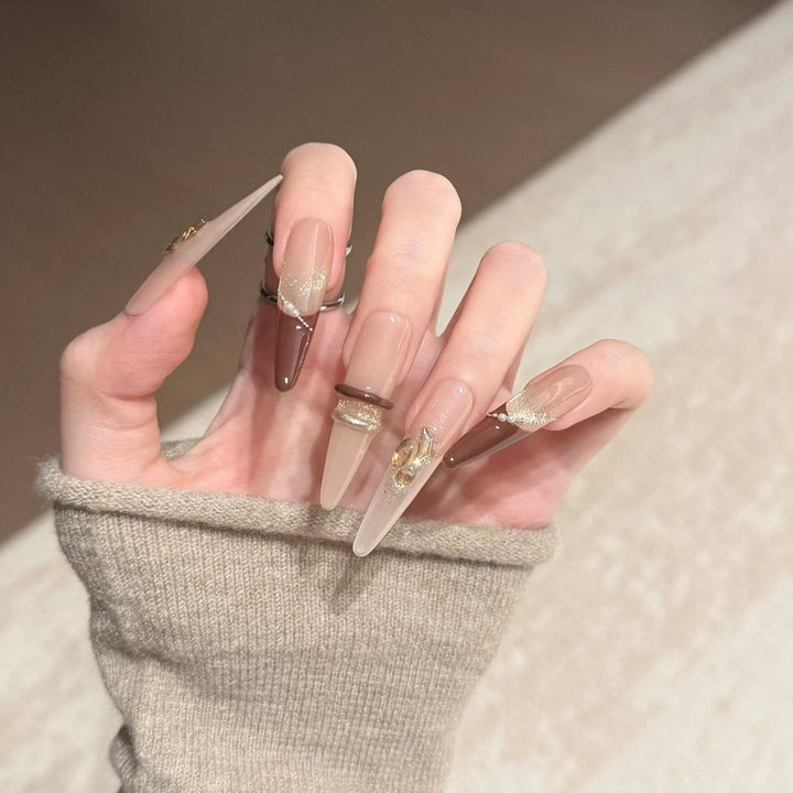 Artificial nails with sparkling accents Kalsten