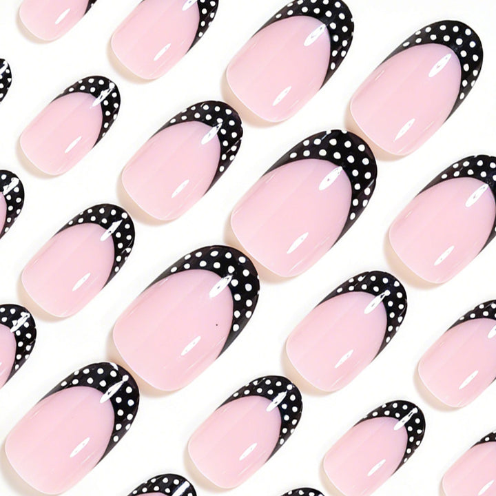 Designer French Tip Nail Art Kalsten
