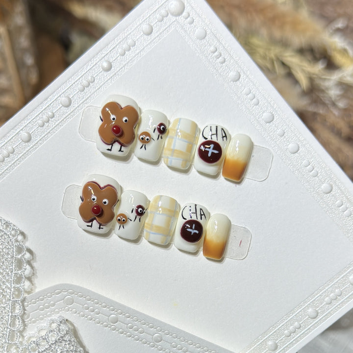 Whimsical Gingerbread Press-On Nail Art Set Kalsten