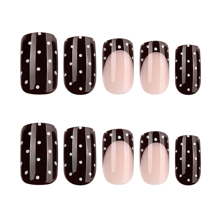 Artful Nail Art with Trendy Dot Design Kalsten