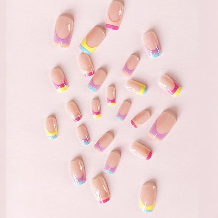 Artificial nail set with modern gradient tip design Kalsten