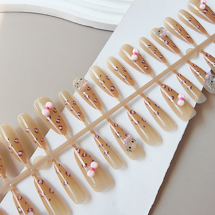 Artificial nails with playful animal motifs Kalsten