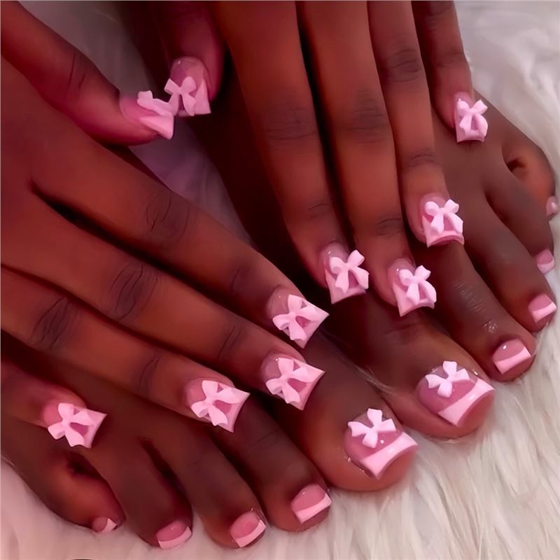 Decorative Press-On Nail Art with Bow Accents Kalsten