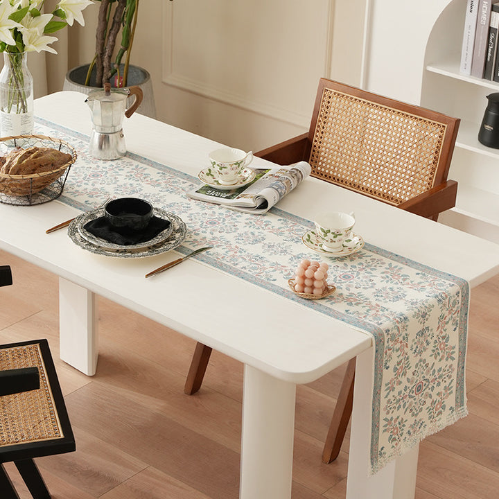 Woven jacquard table runner with floral medallion and fringes Kalsten
