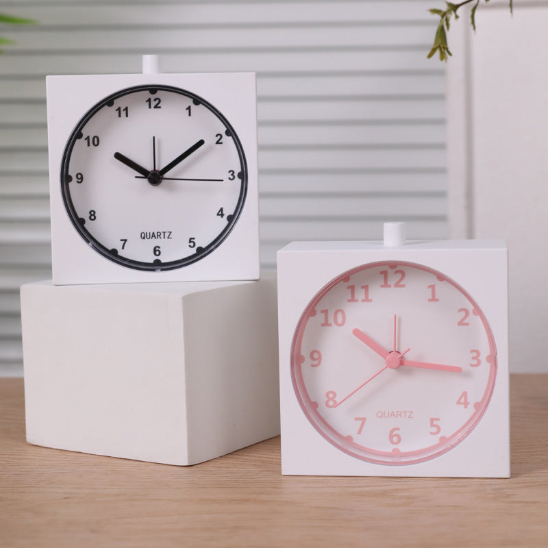 Quarz Alarm Clock in Modern Design Kalsten
