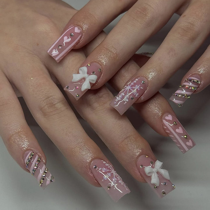 Art Nail Set with elaborate decorations Kalsten