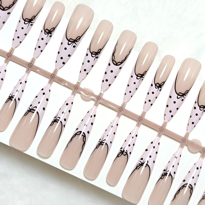 Artificial nail tips with bow pattern Kalsten