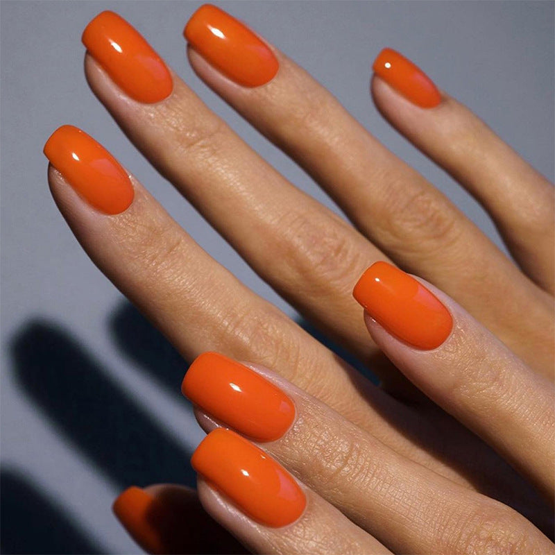 Acrylic nail set with striking, glossy surface Kalsten