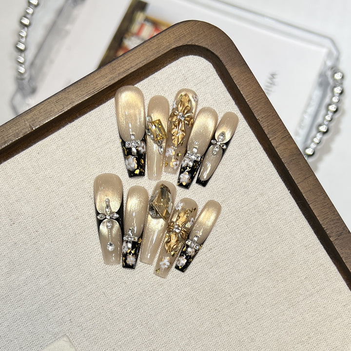 Elegant Decorative Press-On Nail Art Set with Rhinestone and Floral Accents Kalsten