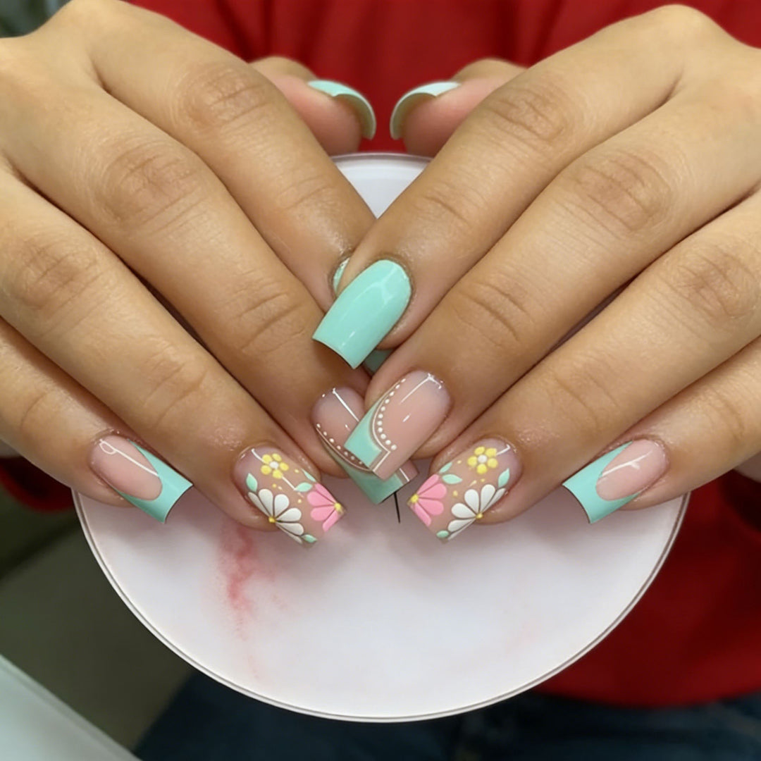Floral Patterned Acrylic Nail Extensions Kalsten