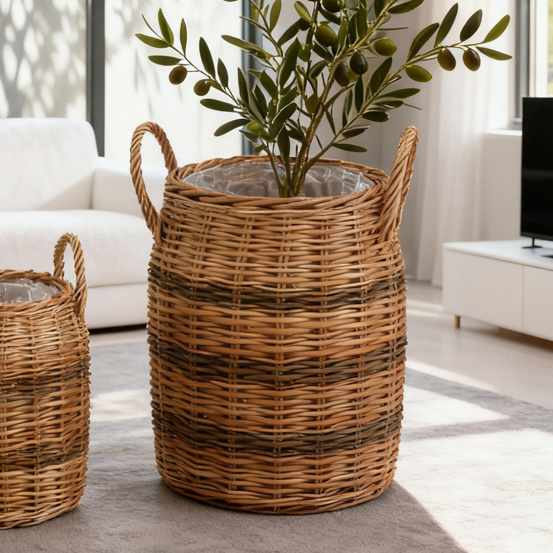 Handcrafted storage basket with natural fiber Kalsten
