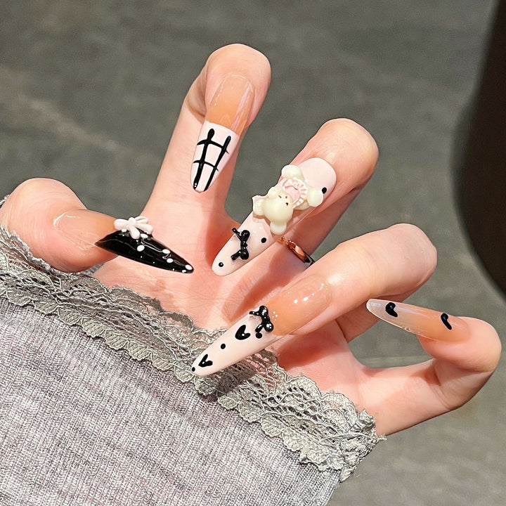 Creative 3D Character-Themed Press-On Nail Art Kalsten