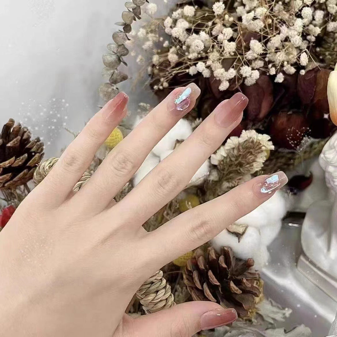 Artistic Press-On Nail Set with Unique Accent Designs