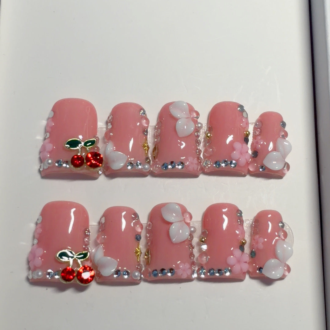 Decorative Floral Press-On Nail Set