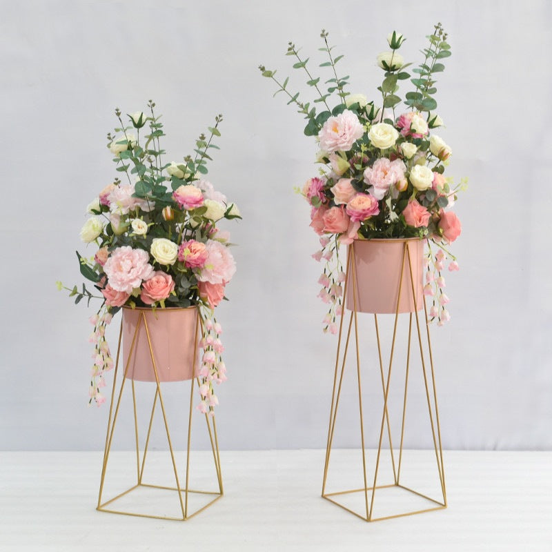 Modern Floral Arrangement