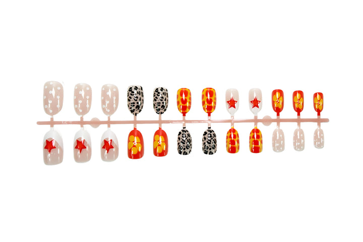 Acrylic nail set with trendy animal and color patterns Kalsten
