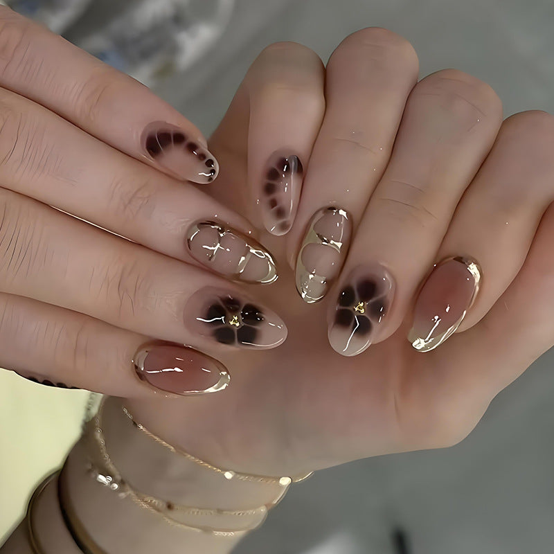 Artificial nail set with exquisite floral motifs Kalsten
