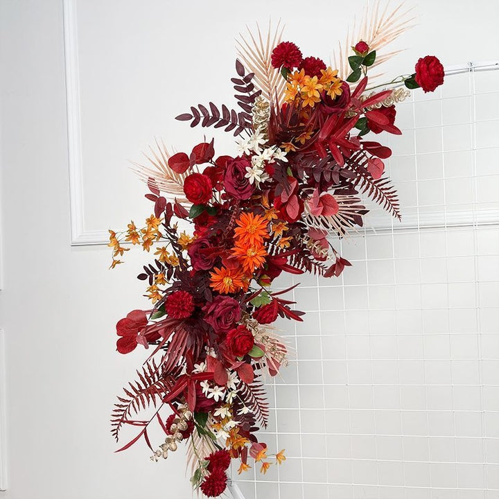 Autumn-Themed Decorative Floral Garland