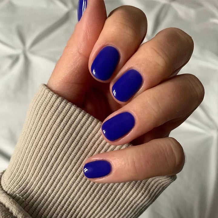 Creative Nail Art with Elegant High Gloss Finish Kalsten