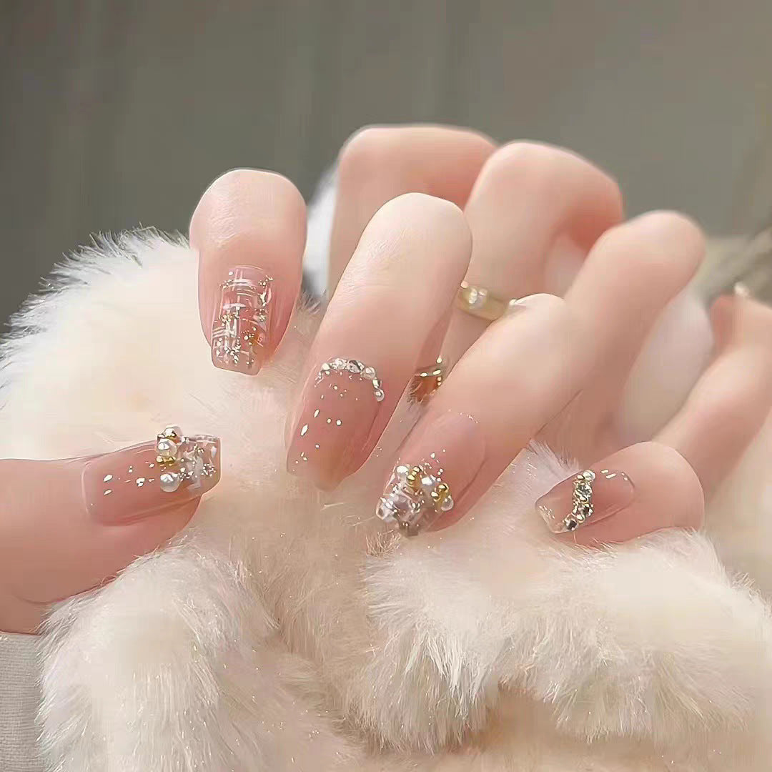 Artificial nails with elegant pearl and glitter decorations Kalsten