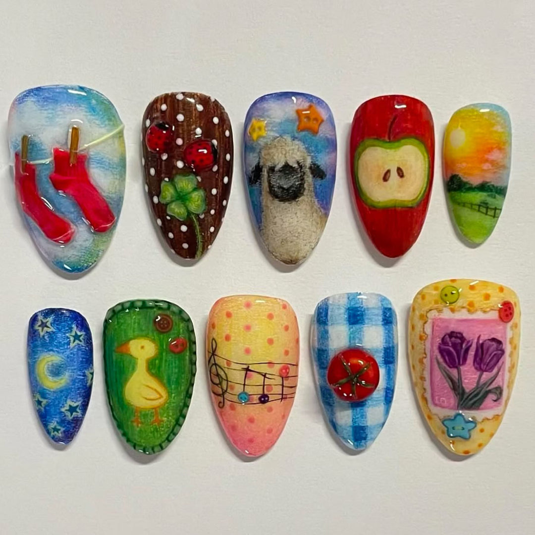 Artistic Ocean-Themed Press-On Nail Art Kalsten