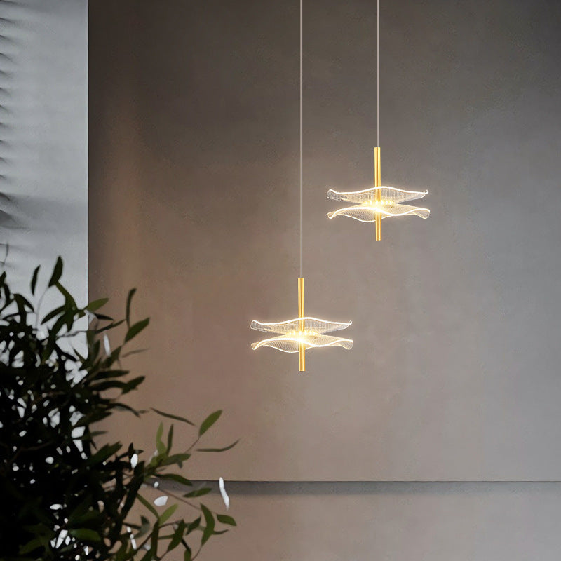 Elegant Wave Pendant Light