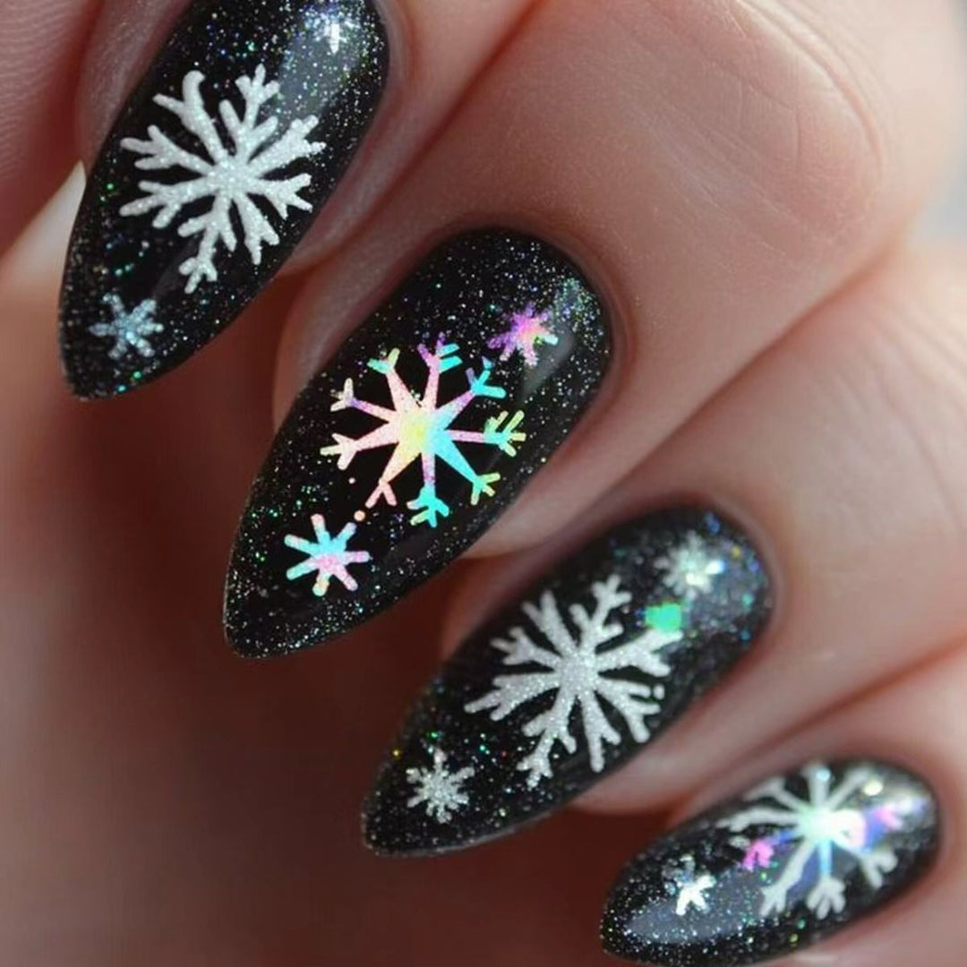Artificial nails with shimmering snow crystal motif Kalsten