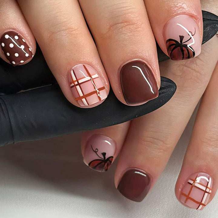 Decorative Nail Art Set with Autumn-Themed Designs