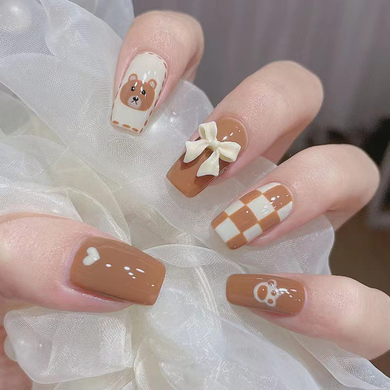 Artistic Nail Design Kalsten