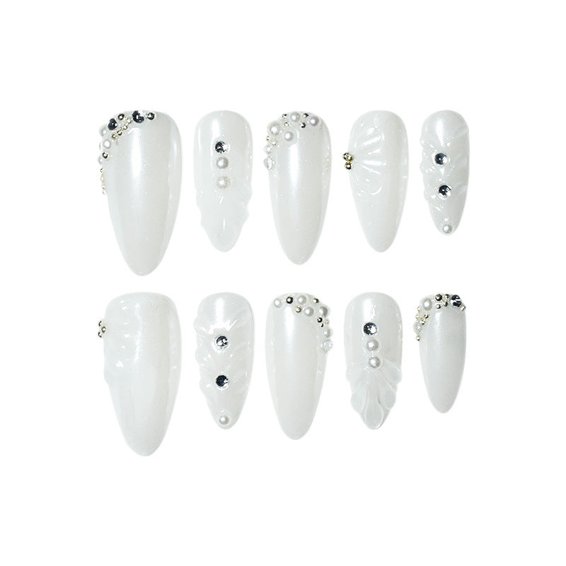 Elegant Rhinestone-Embellished Nail Tips Kalsten