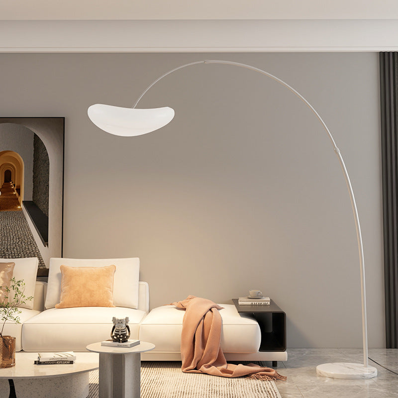 Curved Floor Lamp with Integrated Shade