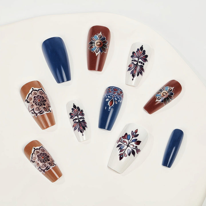 Artificial nails in elegant floral design Kalsten