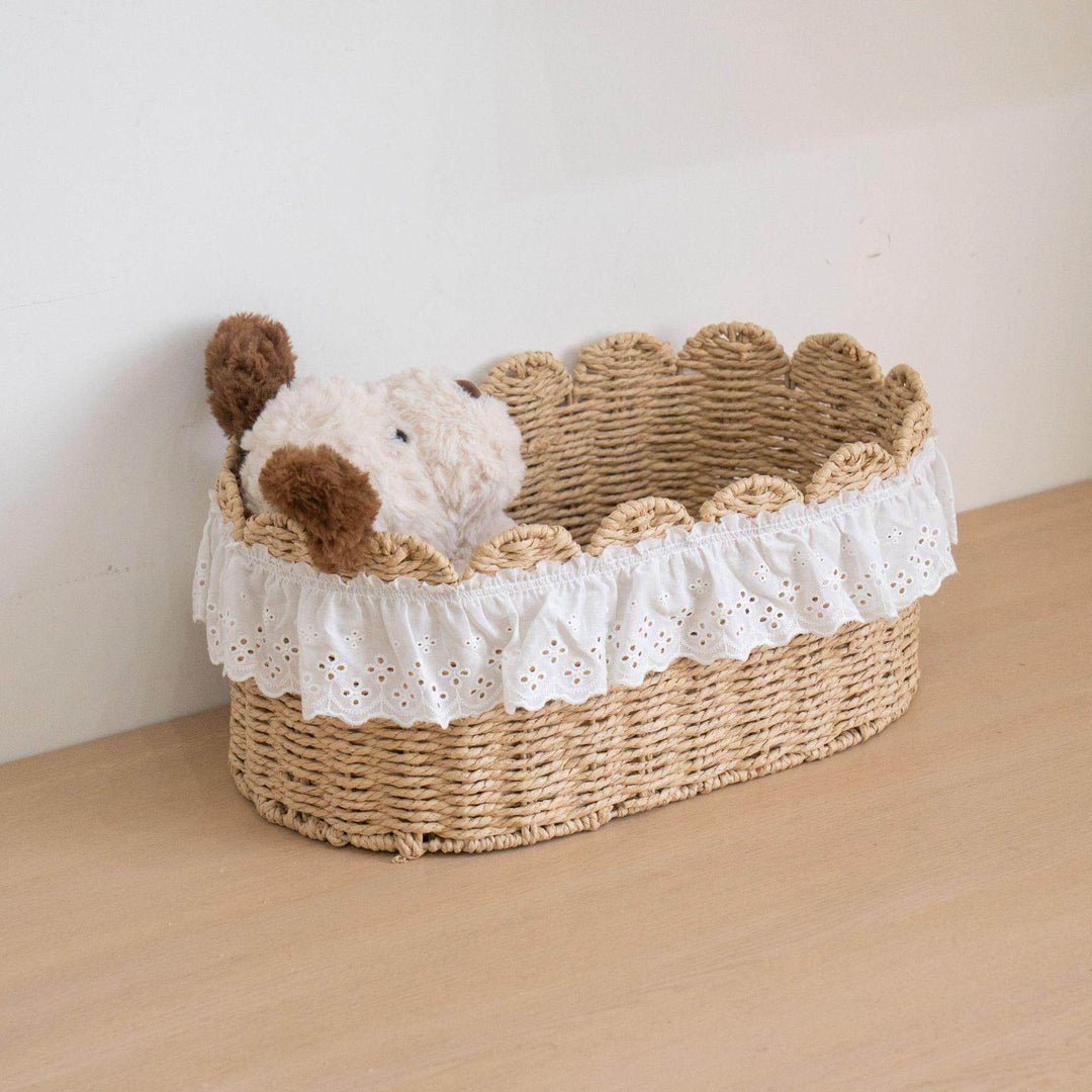 Charming storage basket with ruffle detail Kalsten