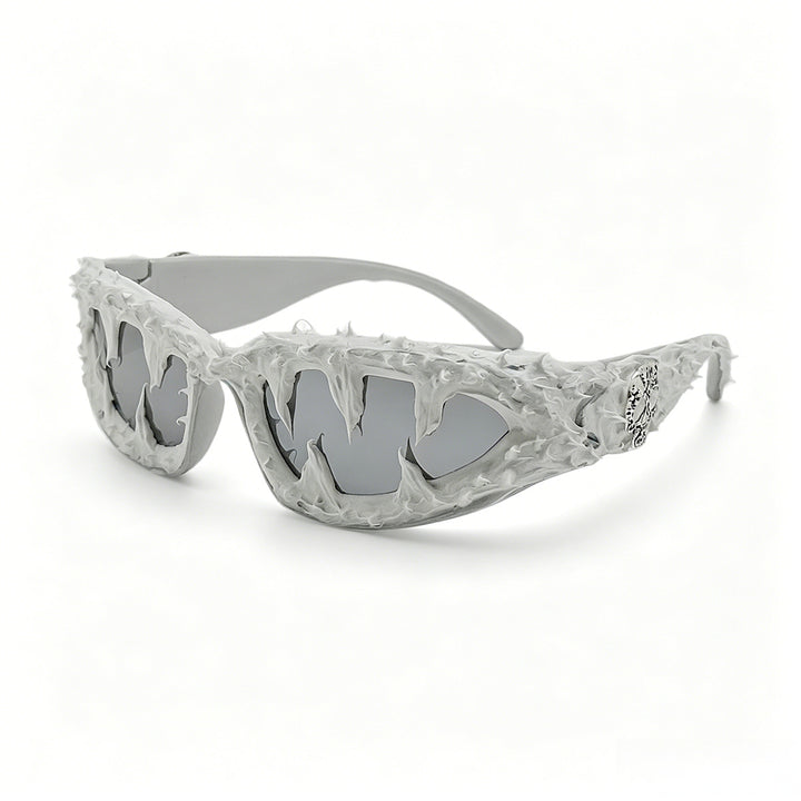 Ladies creative fashion sunglasses with unique spikes and skull design Kalsten