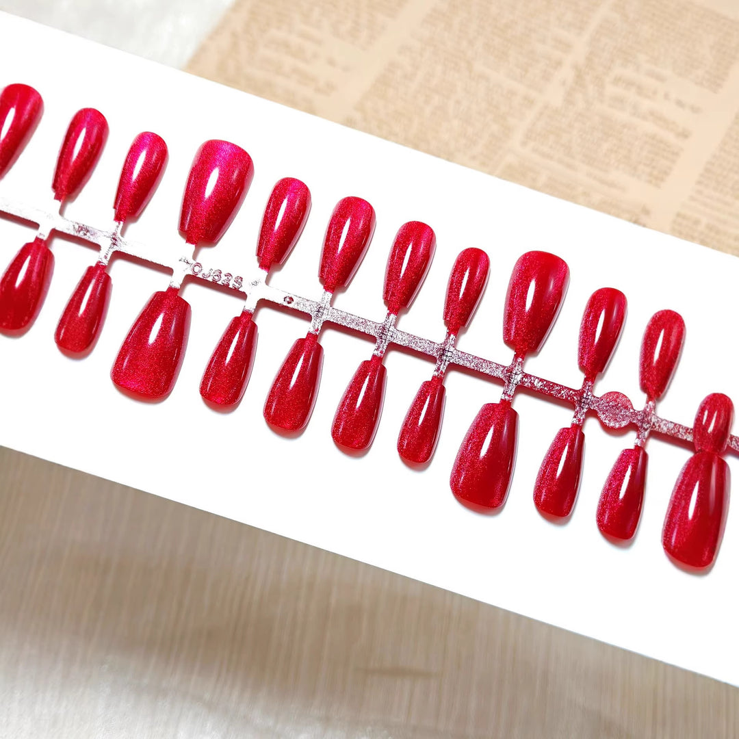 Shiny artificial nails with sparkling at the highest level Kalsten