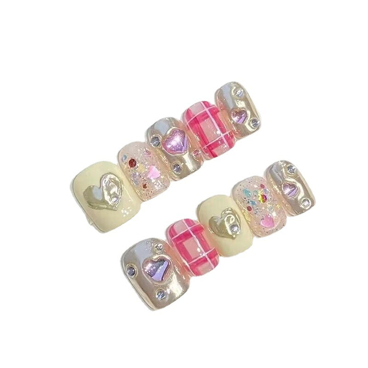 Heart-Embellished Press-On Nail Art Set Kalsten