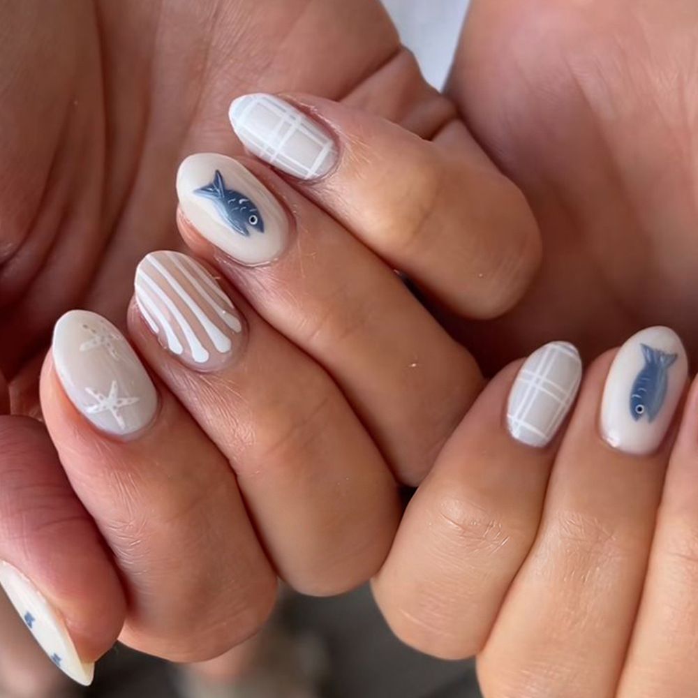 Artistic Marine-Themed Nail Art Kalsten