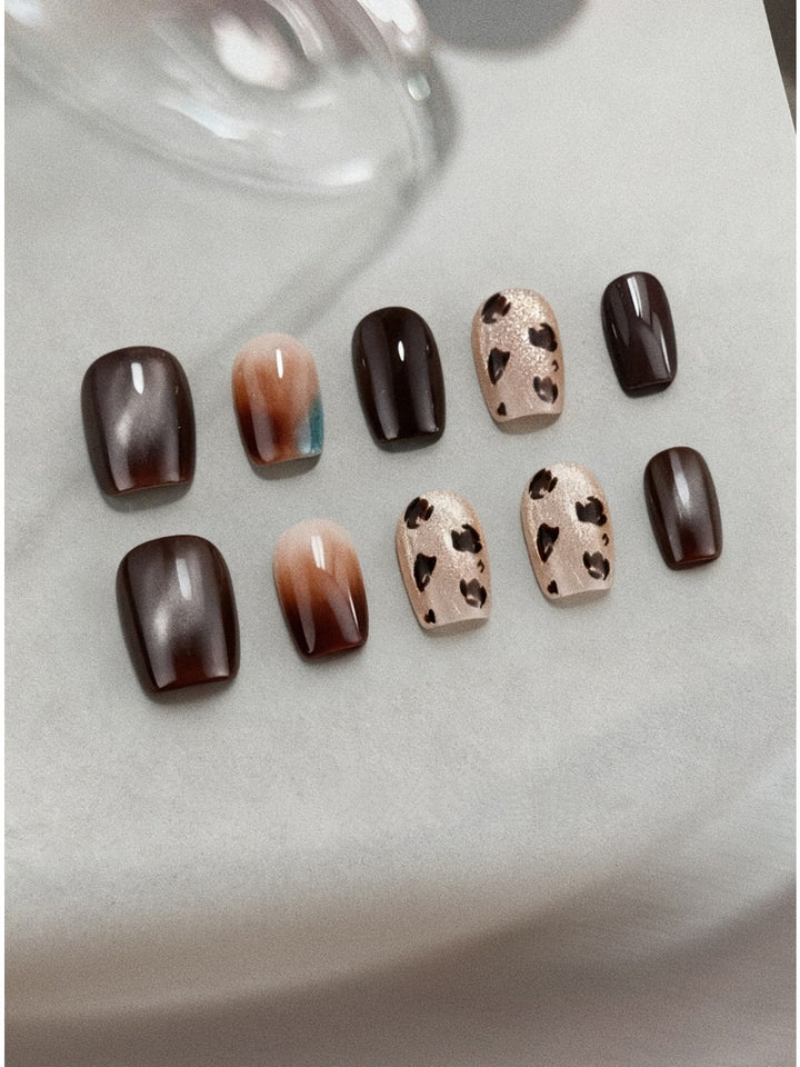 Artistic Press-On Nail Set with Leopard and Ombre Designs