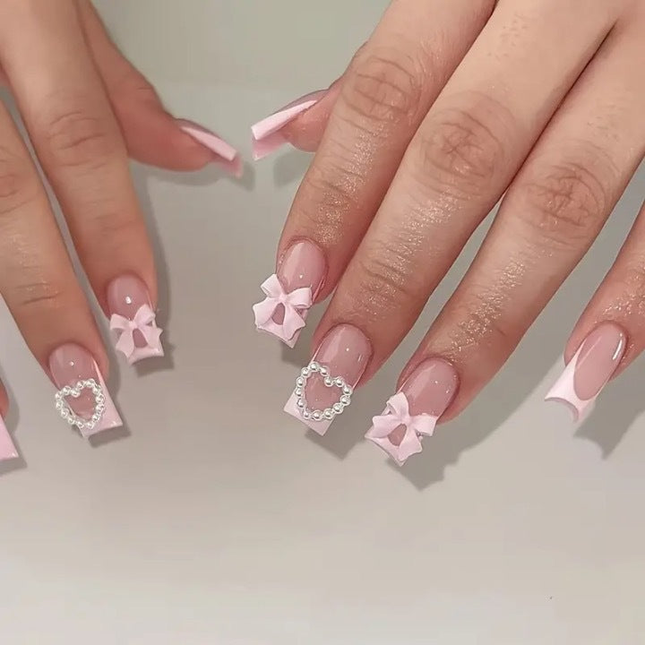 Artificial nail set with 3D bows and pearl accents Kalsten