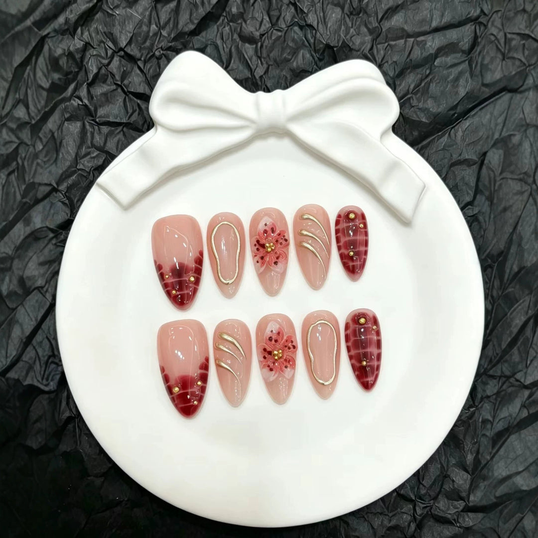 Artistic Floral Press-On Nail Set  1791774628