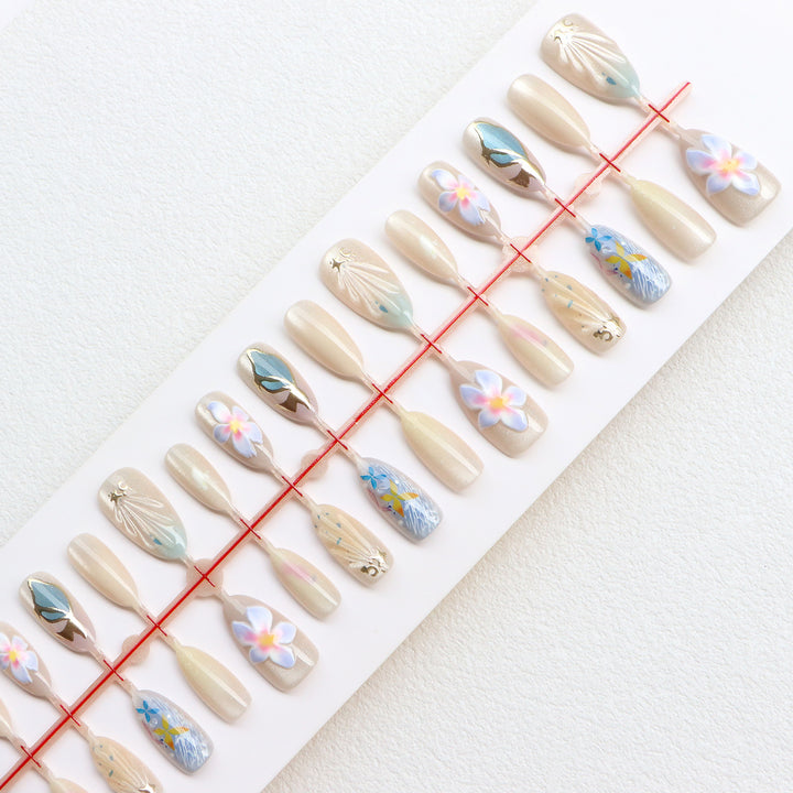 Artistic Floral Nail Design Kalsten