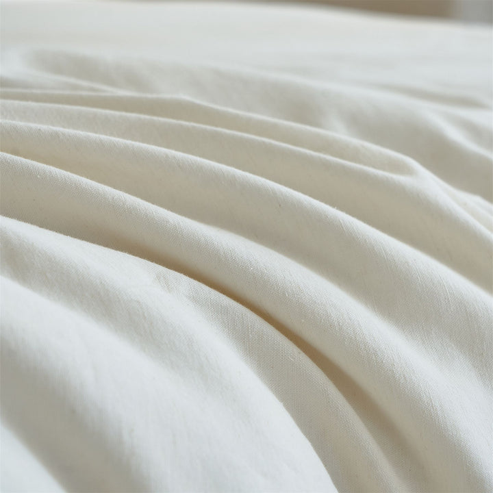 Bedding set made of organic cotton-linen with fine border embroidery