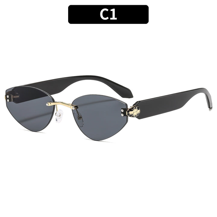 Chic Angular Cat-Eye Sunglasses