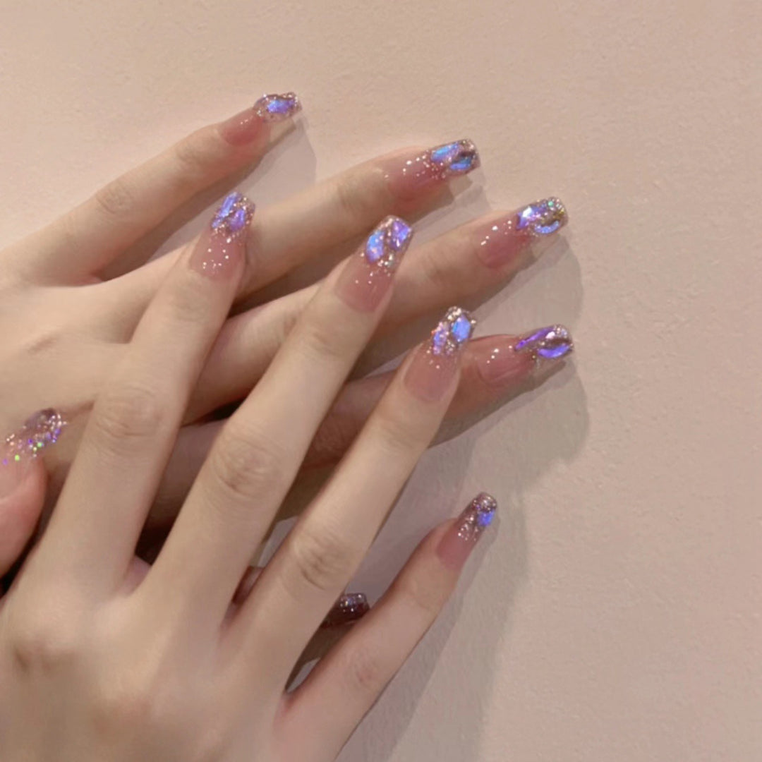 Artificial nail set with glamorous glitter accents and elegant elements Kalsten