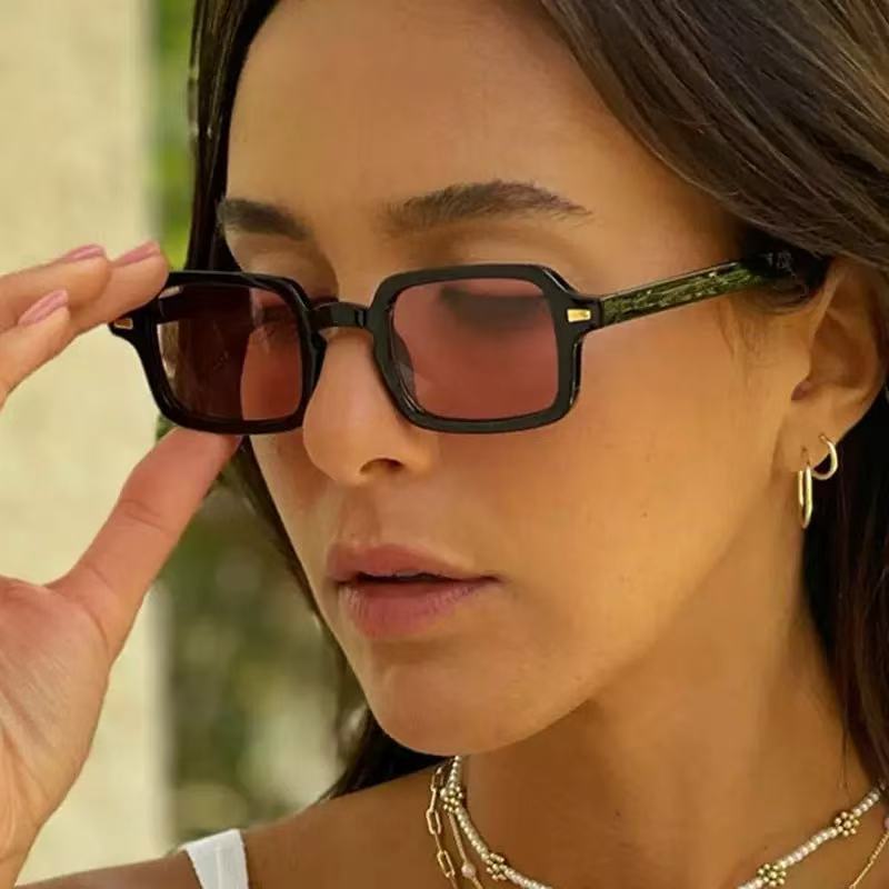 Vintage Inspired Square Frame Sunglasses Kalsten