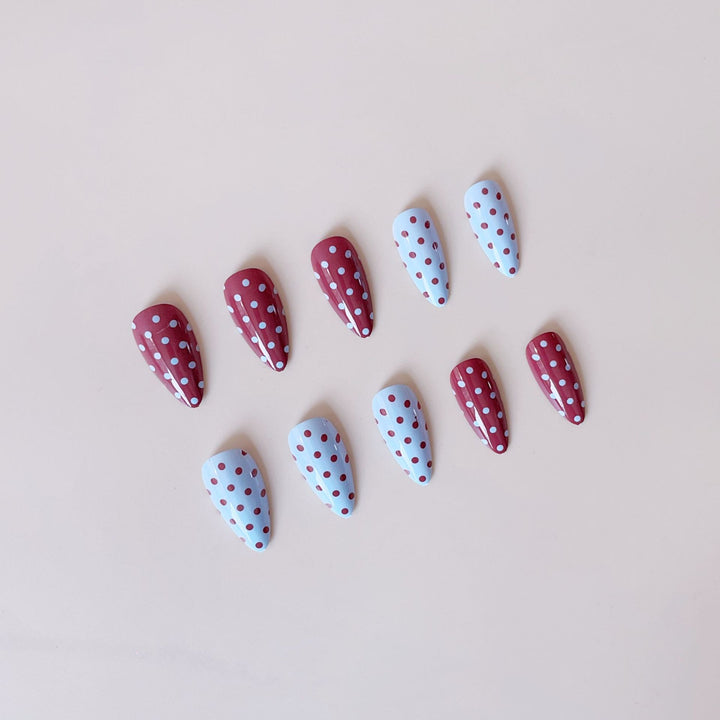 Artificial nail set with creative retro designs Kalsten
