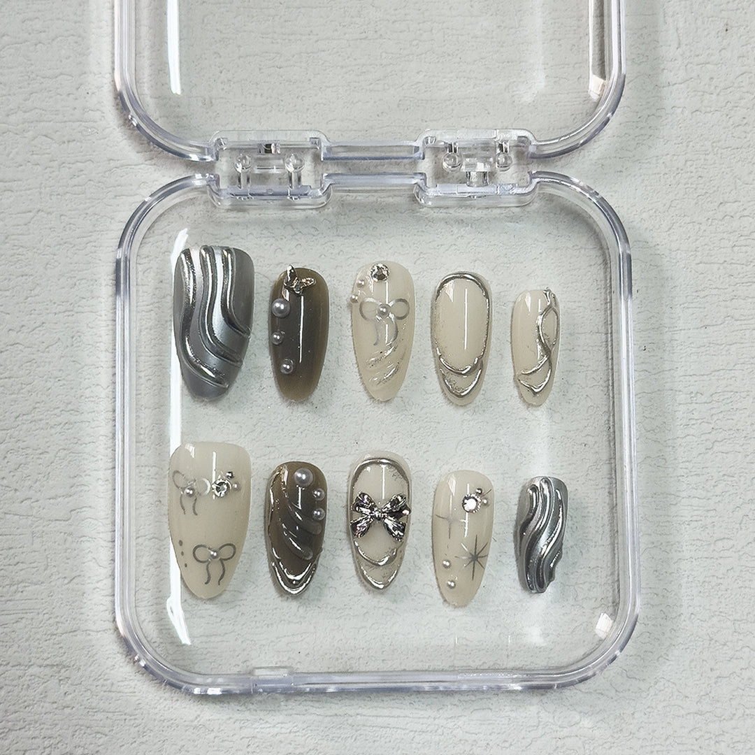 Artistic Nail Design Kalsten