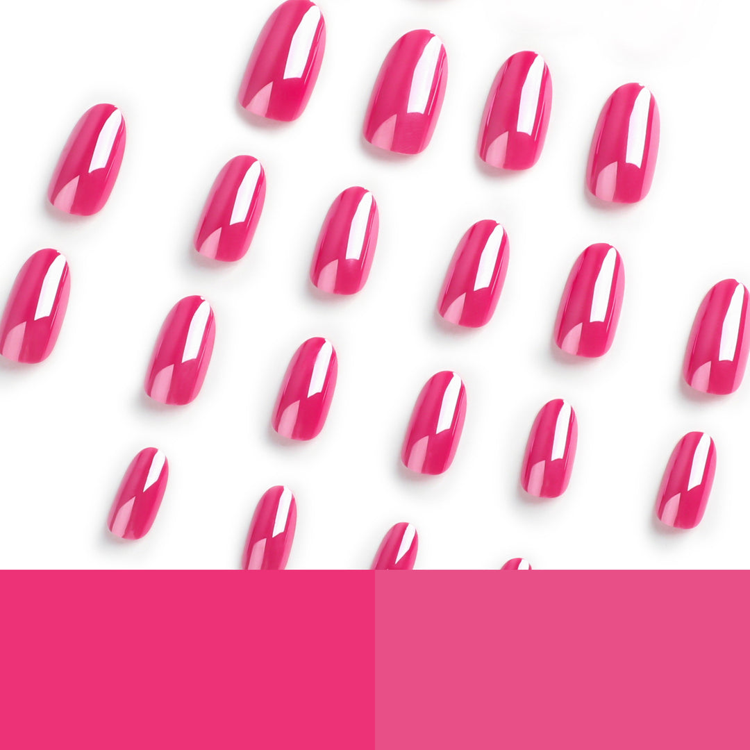 Artful nail art in trendy design Kalsten
